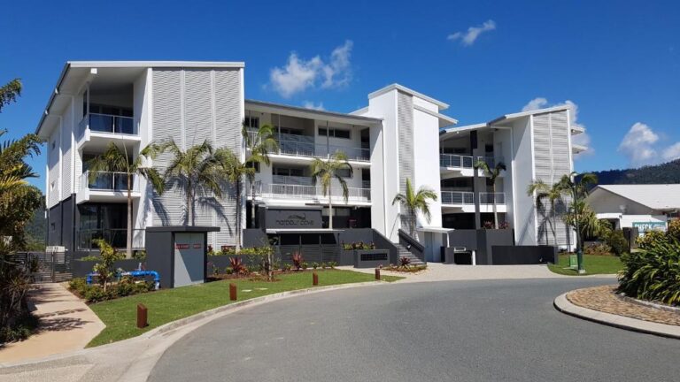 Harbour Cove – Airlie Beach